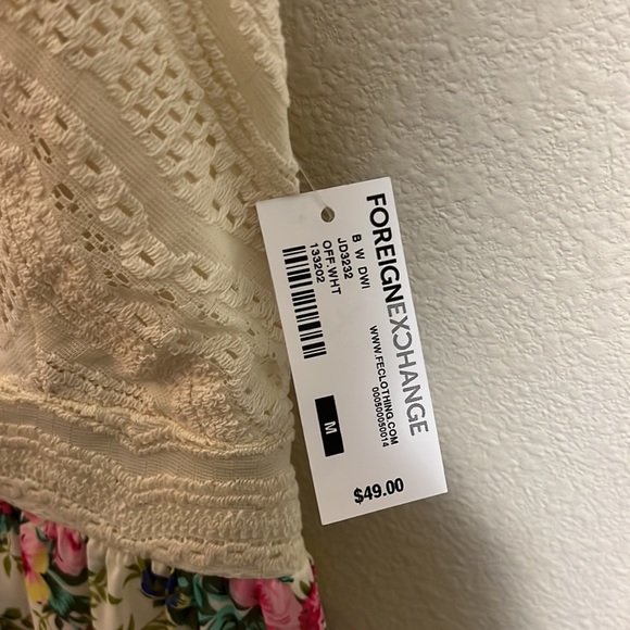 Floral Maxi Dress - Picture 3 of 4